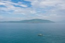 Вид на остров Русский с острова Попова