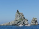 Скалы и гроты полуострова Гамова. Морская прогулка вокруг полуострова Гамова (до морского заповедника). Хасанский район.