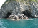 Скалы и гроты полуострова Гамова. Морская прогулка вокруг полуострова Гамова (до морского заповедника). Хасанский район.