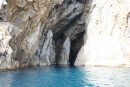 Скалы и гроты полуострова Гамова. Морская прогулка вокруг полуострова Гамова (до морского заповедника). Хасанский район.