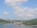 вид с трассы к мосту на остров Русский